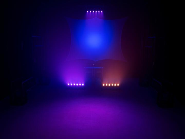 Actual product image Eurolite ACCU Bar-6 QCL (LED)