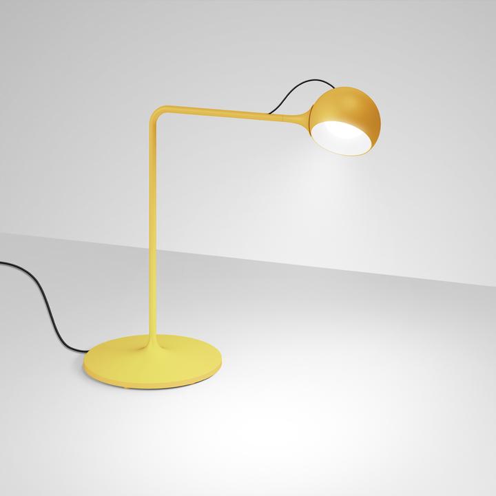 Actual product image Artemide Ixa (465 lm)