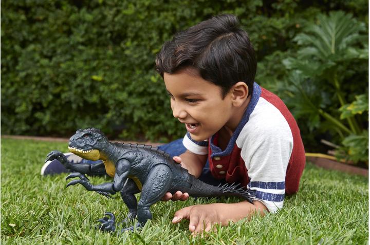 Actual product image Jurassic World Slash 'N Battle Stinger Dino