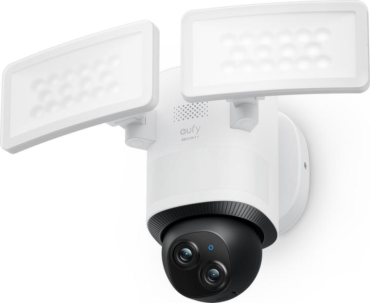 Image du produit eufy Floodlight Cam E340 (3072 x 1620 pixels)