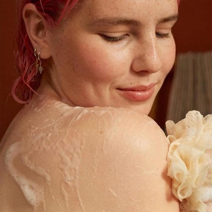 Actual product image The Body Shop Mango Shower Gel (250 ml)