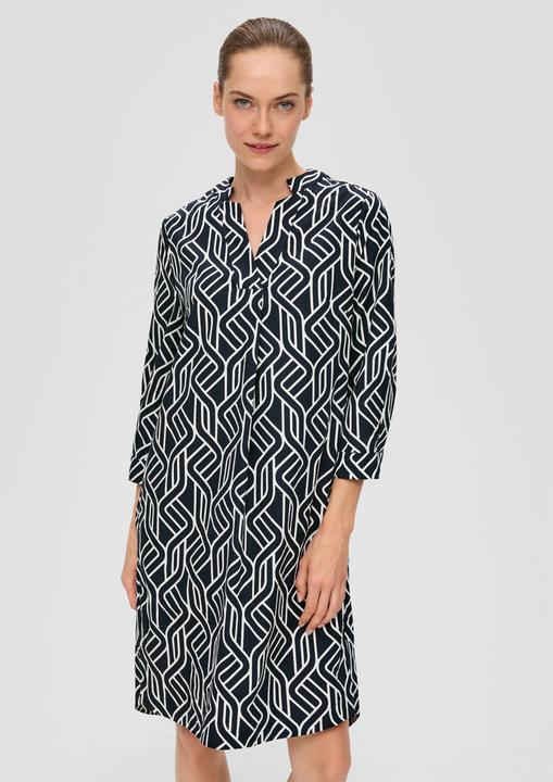 Immagine prodotto S.Oliver Kleid Baumwollkleid mit abgerundetem Saum und grafischem Print (38)