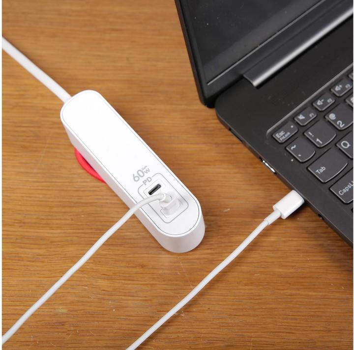 Produktbild Skross Travelstation EU USB-C