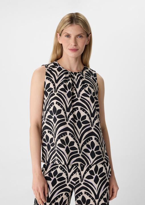 Produktbild Comma Bluse Ärmellose Bluse mit Raffung und All-over-Print (46)