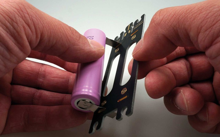 Immagine prodotto Hacker Scheda di saldatura della batteria Compact per batterie LiIio connettore JR