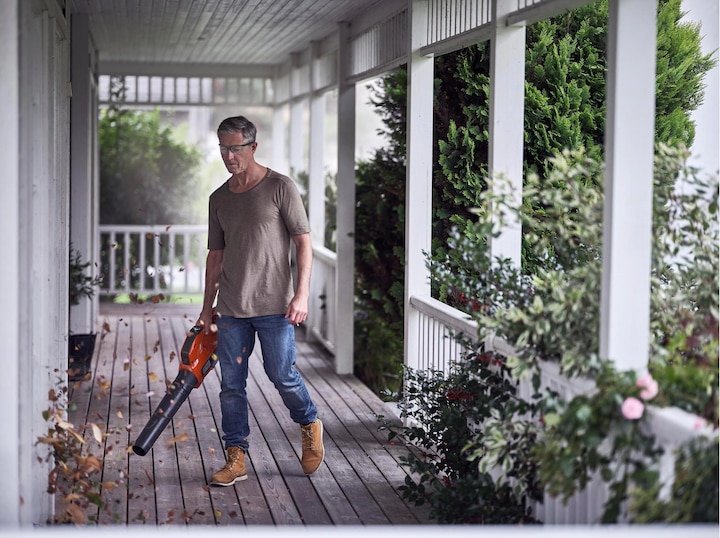 Actual product image Husqvarna 325iB (Rechargeable battery operated, Leaf blower)