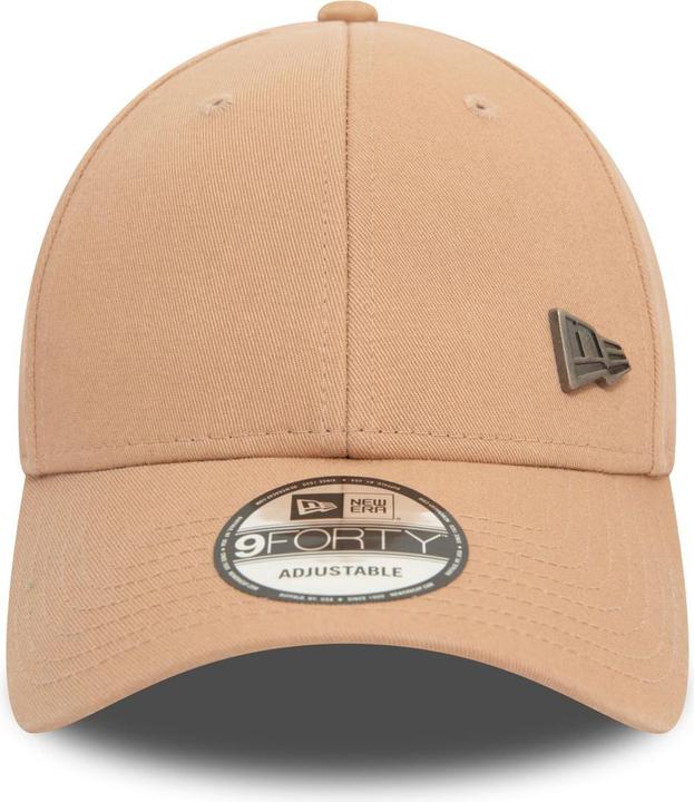 Immagine prodotto New Era 9Forty Cappello Strapback - PIN BADGE METALLICO beige
