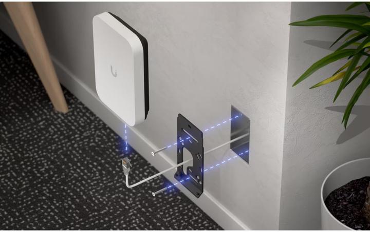 Produktbild Ubiquiti Wireless AP WIFI7 • BE10700 • 2x2 • Indoor • 10 GbE • Wall-Mount • UniFi • U7-Pro-XG-Wall (4300 Mbit/s)