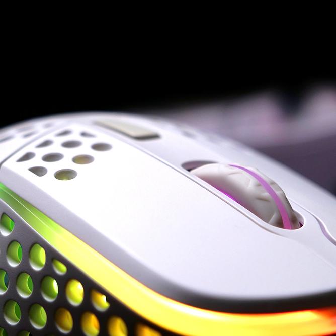 Productafbeelding CHERRY xtrfy M4 RGB Retro Editie (Bedraad)