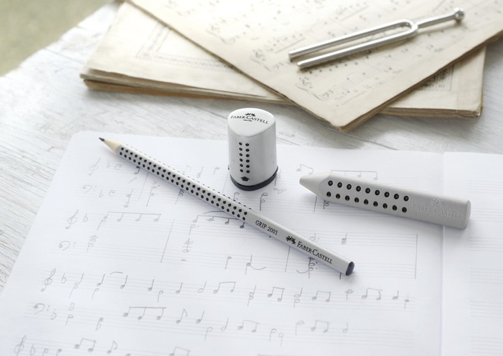 Productafbeelding Faber-Castell Driehoekige gum Grip 2001