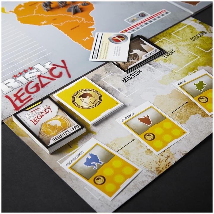 Produktbild Hasbro Gaming Avalon Hill - Risk Legacy (Englisch)