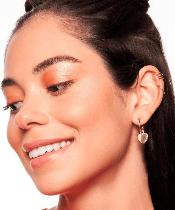 Actual product image essence Blush crush (20 Deep Rose)