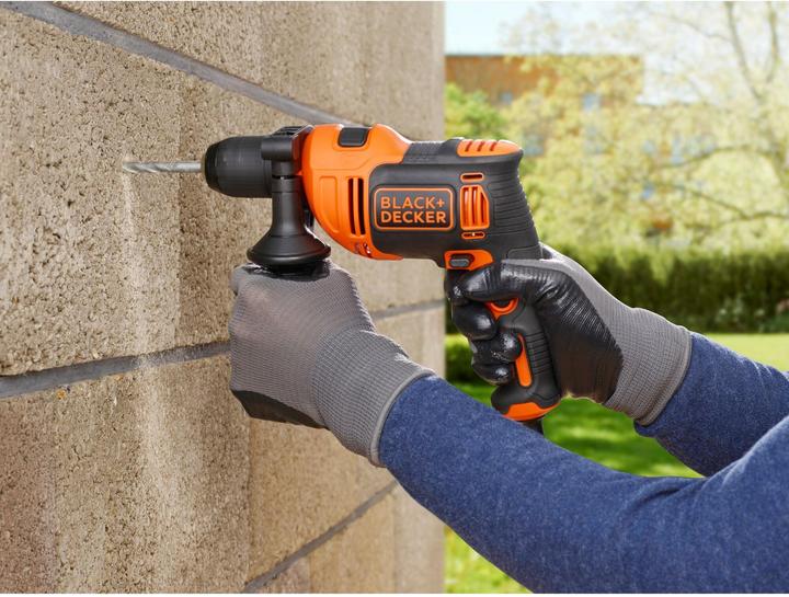 Actual product image Black & Decker BEH710QS Impact drill (Electrical connection)