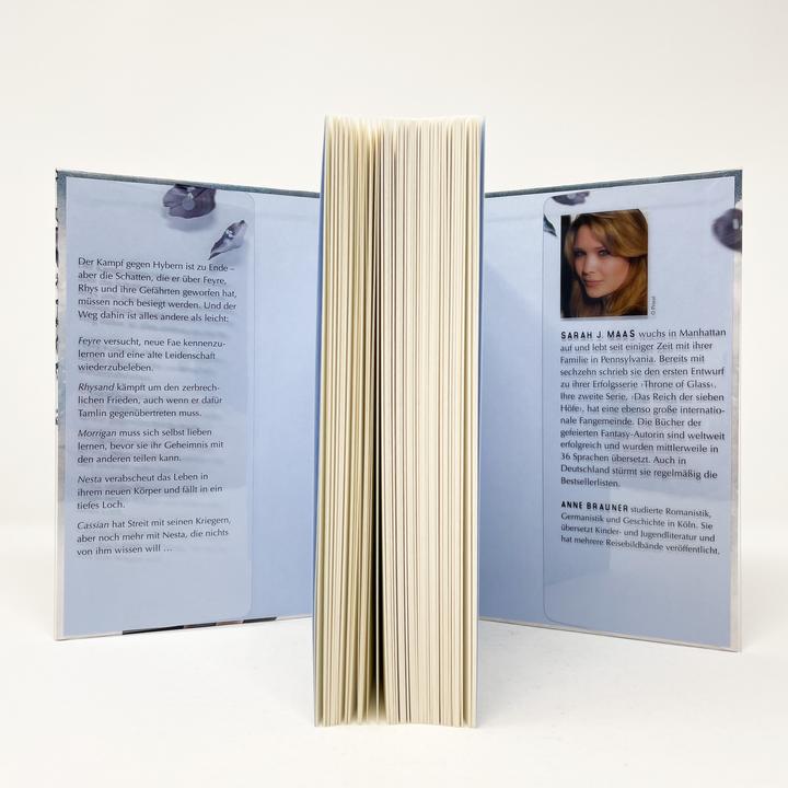 Actual product image Das Reich der sieben Höfe – Frost und Mondlicht (German, Sarah J. Meuse, 2019)