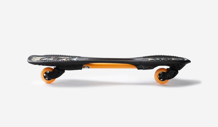 Actual product image Oxelo Beginner Waveboard 100 Stickers (29.92")
