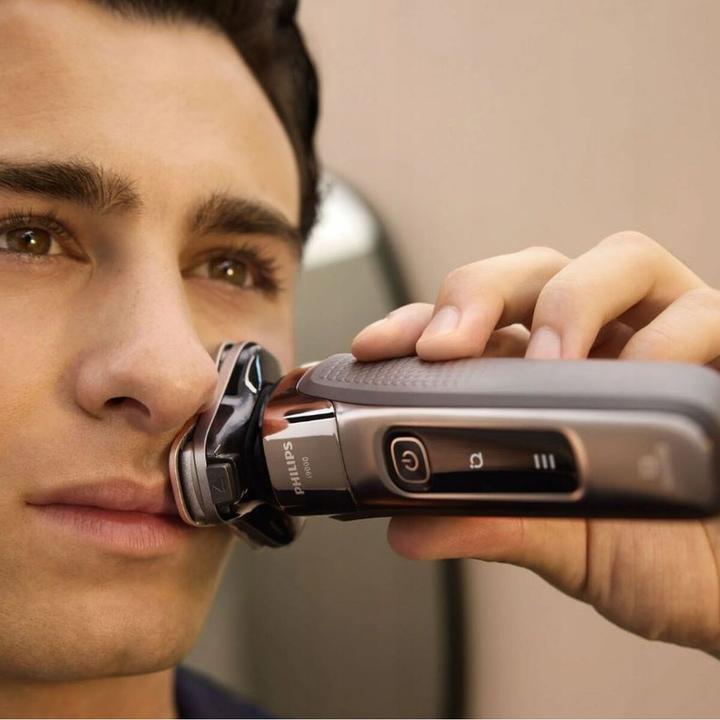 Actual product image Philips Shaver Series i9000 (X9002/10)