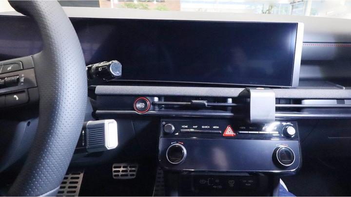 Produktbild Brodit 856167 Halter Hyundai Tucson/Santa Cruz 25-