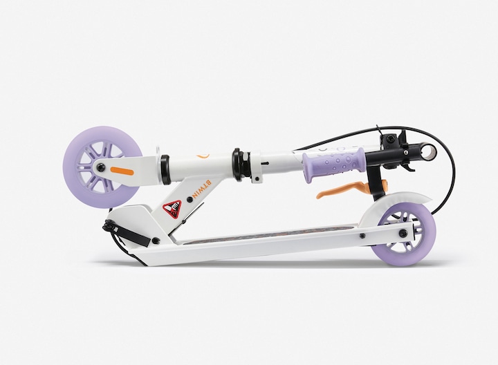 Actual product image Oxelo Scooter Pedal scooter kids with brake - Play 5 white/purple