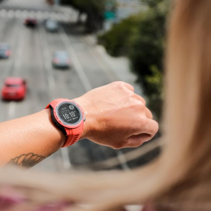 Produktbild Garmin Instinct 2S (40 mm)