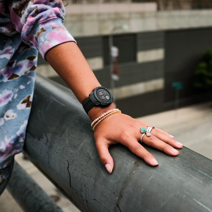 Produktbild Garmin Instinct 2S (40 mm)
