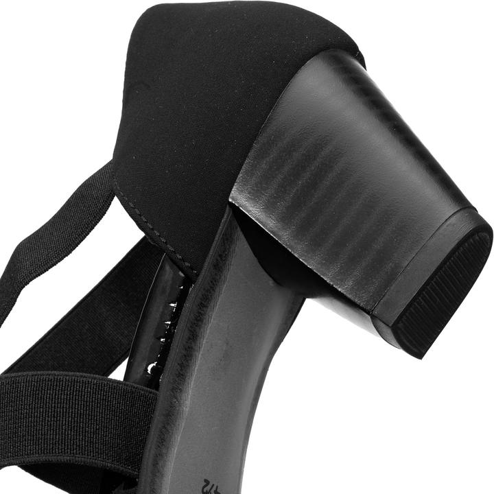 Actual product image Ara Pumps (40)