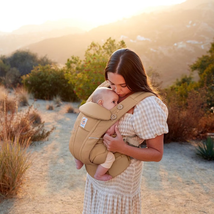 Immagine prodotto Ergobaby Omni Breeze