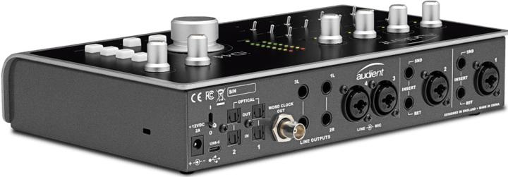 Produktbild Audient iD44 (USB)