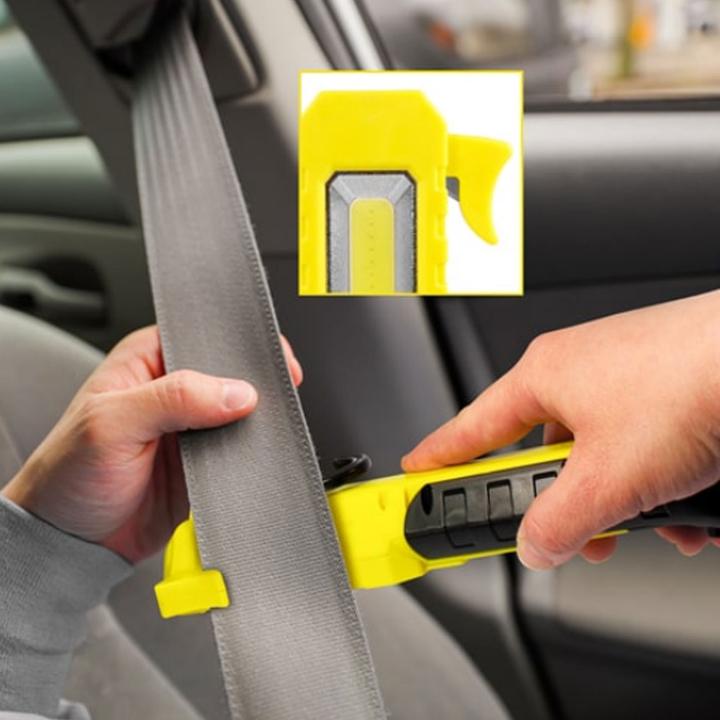 Actual product image Eaxus KFZ Multitool Taschenlampe ProGuard