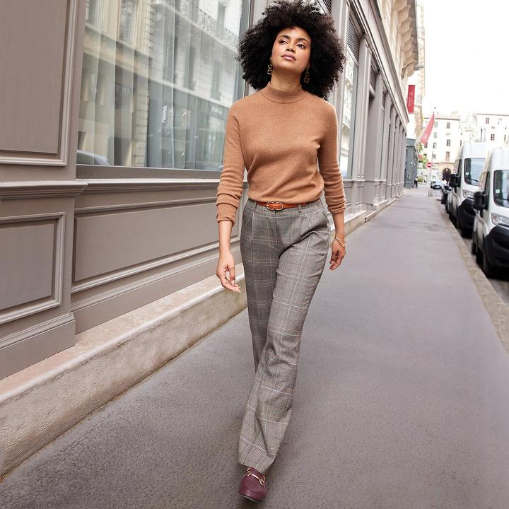 Actual product image Anne Weyburn Stand-up collar jumper (40)