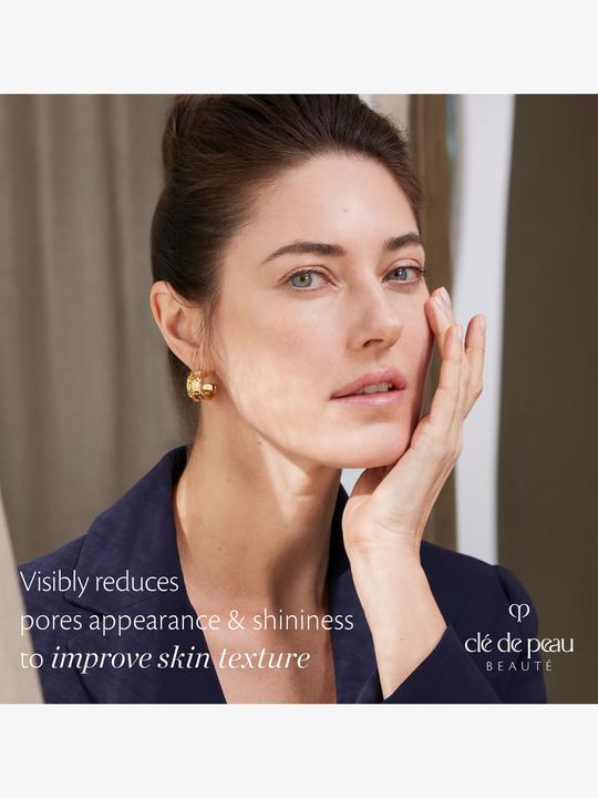 Produktbild Clé De Peau Pore Refining Mattifying Veil (Sonnencreme, SPF 25, 38 ml)