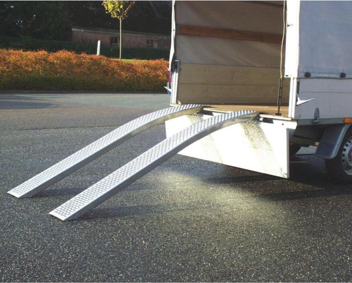 HP Autozubehör Loading rail 400 kg without edge Length 1500 mm Travel surface width 180 mm Rail width 215 mm (400 kg)