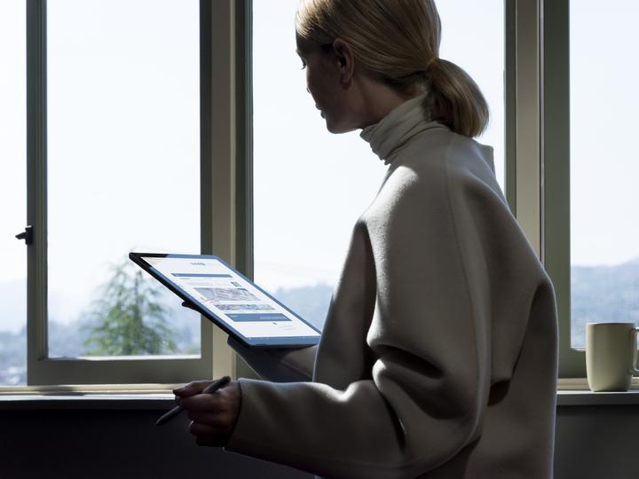 Produktbild Microsoft Surface Pro 7 (12.30", 256 GB, Mattschwarz)