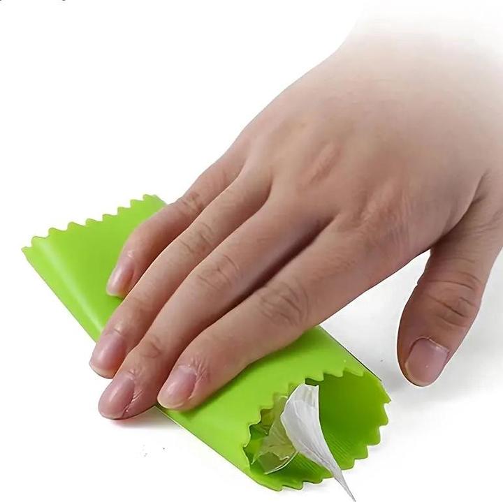 Produktbild ASMI Knoblauchschäler, Knoblauchroller aus Silikon