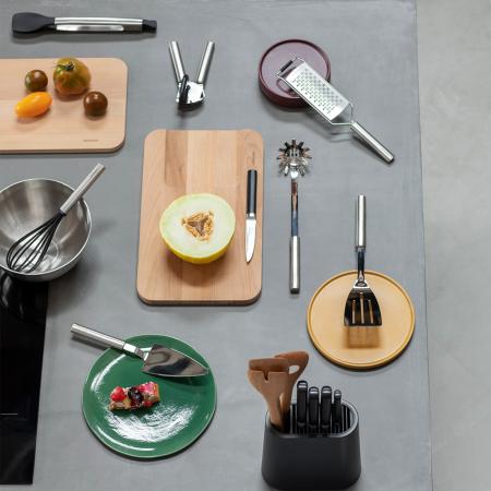 Produktbild Brabantia Küchenreibe New Profile Line 30 cm Silber