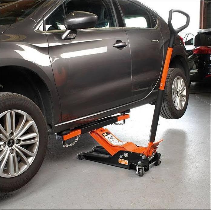 Actual product image Bahco 1.5 t jack with low underride height