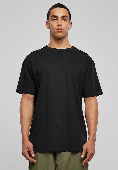 Actual product image Urban Classics Organic Basic Tee (4XL)