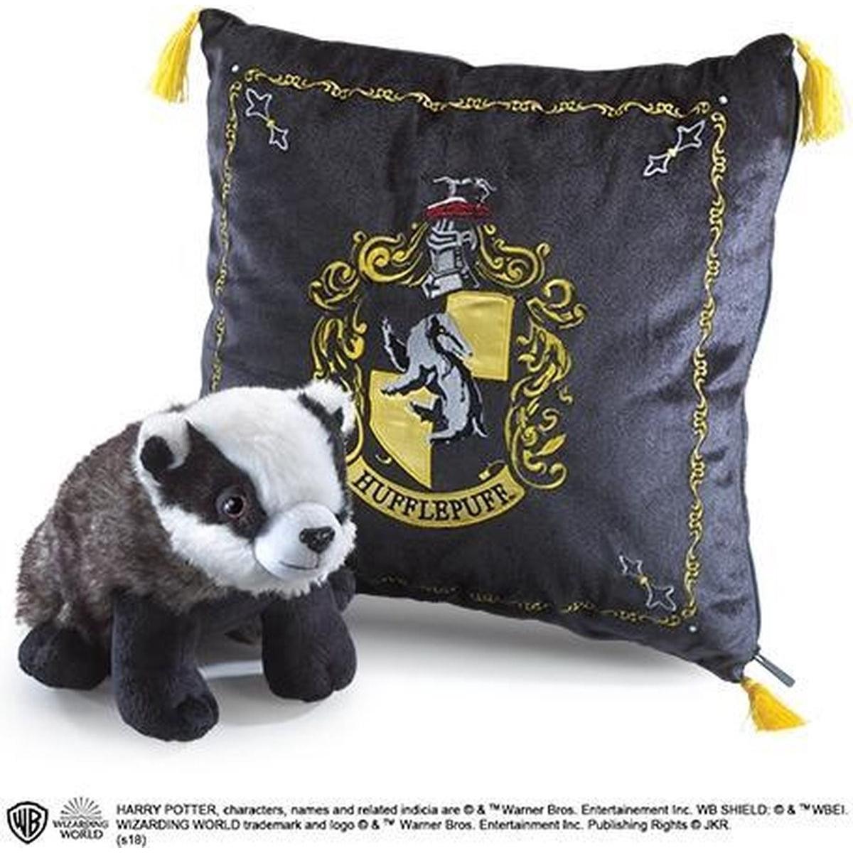 Noble Collection Harry Potter: Hufflepuff met das (25 cm)