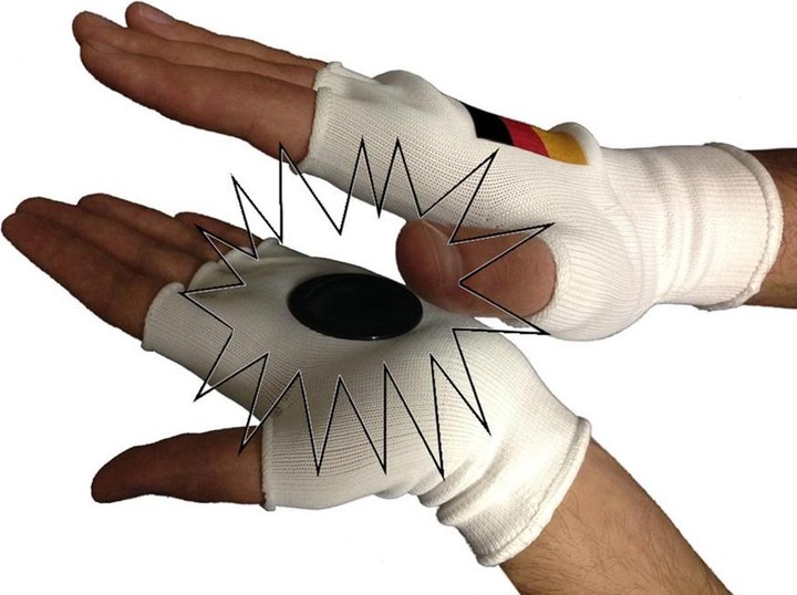 Actual product image trends4cents Clip-Clappers Gossip Gloves with Germany Flag Size Uni Fan Article with Flag
