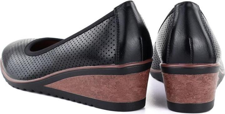 Produktbild Vinceza Women's openwork wedge pumps, black 58629 (39)