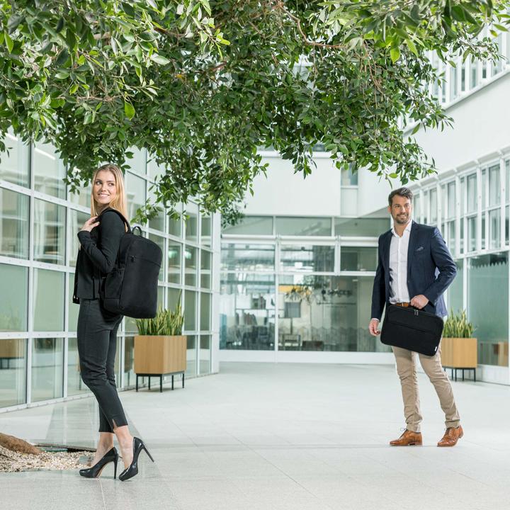 Produktbild Dicota Base XX (17 l)