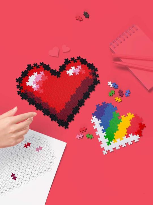 Actual product image Plus-Plus Creative building blocks puzzle heart (250 pieces)