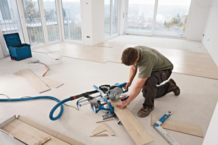 Image du produit Bosch Professional Scie à panneaux GCM 8 SJL - Version CH