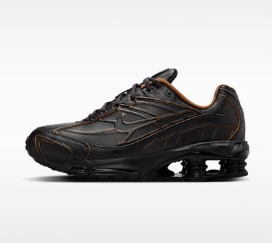 Black, light british tan
