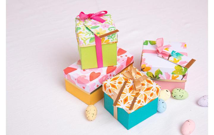 Actual product image Sizzix Thinlits Die Set 12 PK - Vintage Tags & Banner