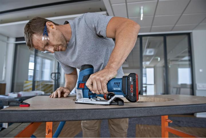 Produktbild Bosch Professional GST 18V-155 SC