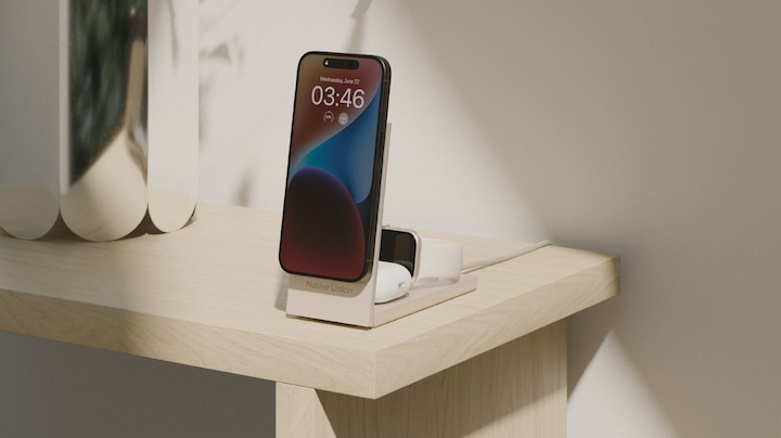 Actual product image Native Union Rise 3-In-1 Qi2 Wireless Charger Sandstone (15 W)