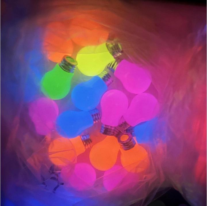 Produktbild Trendform Magnete BULB GLOW IN THE DARK (5x)