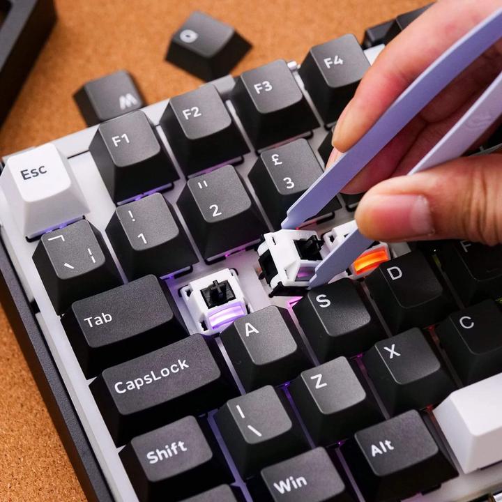 Actual product image Akko Monsgeek M1 V5 (CH, Wireless, Cable)