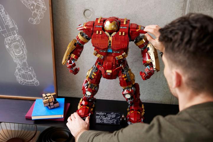 Immagine prodotto LEGO Hulkbuster (76210, Set LEGO rari, LEGO Marvel)