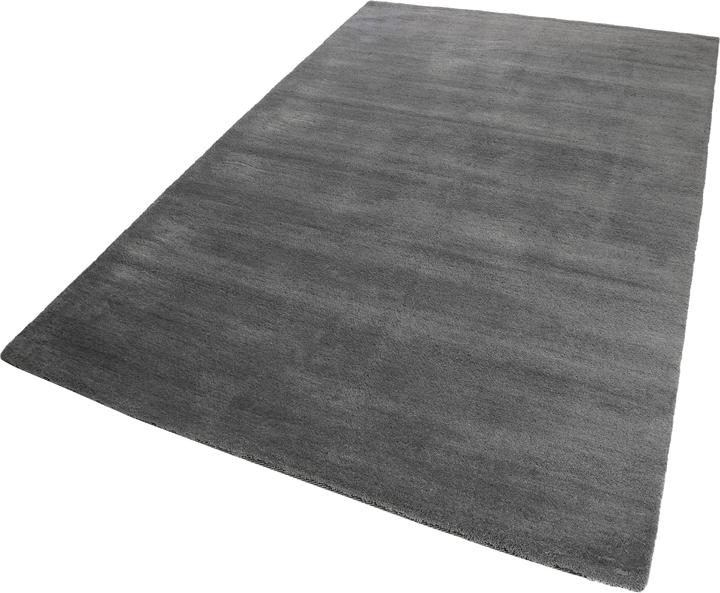 Gris foncé